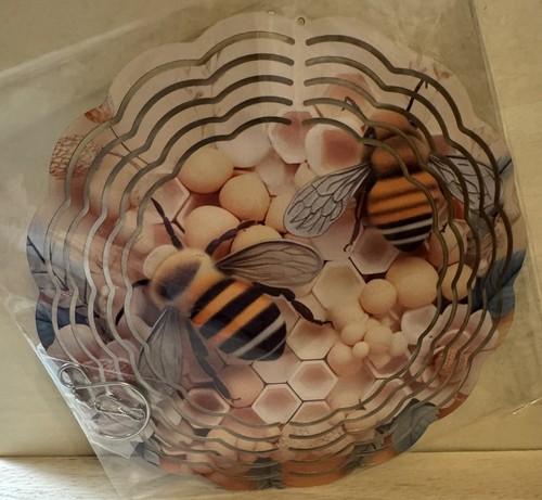 Wind spinner bees and - wind, honey