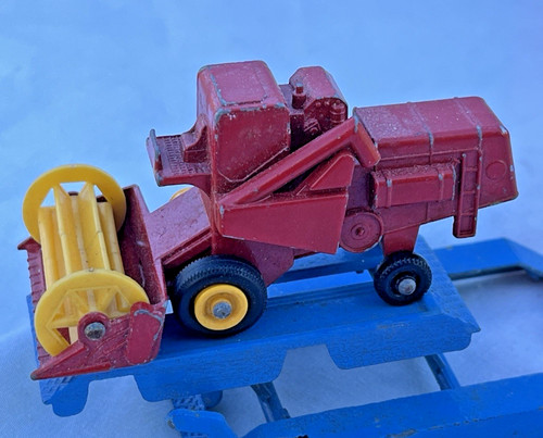 Matchbox claas combine - matchbox,