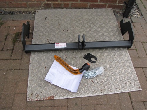 Tow bar mercedes vito 100 - mercedes, (100