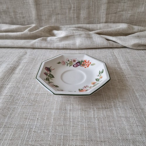 Fresh fruit saucers johnson - saucers,