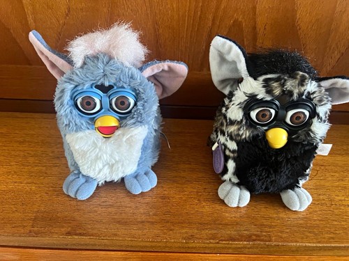 Tiger electronics furby 2 - furby,