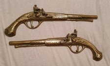 Brass Pair of Duelling Pistols Wall Decor Vintage Brass x 2 1970s, 13 inches