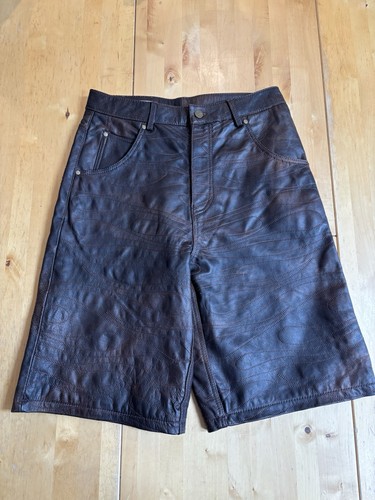 Pull bear stwd by - stwd, pleasures