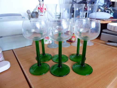 Set green stem - of,