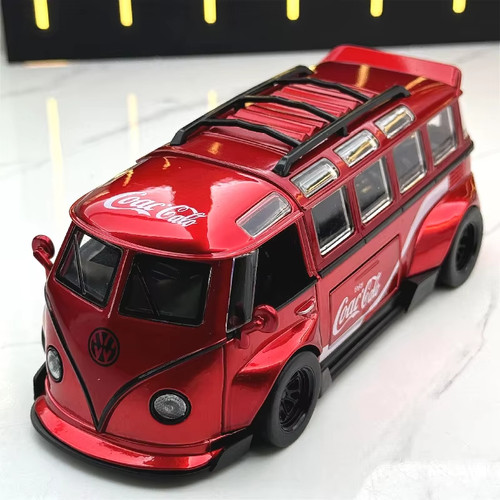 Diecast bus model - 1:32, t1