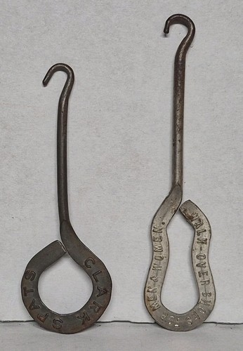 Vintage pair shoe - pair, hook