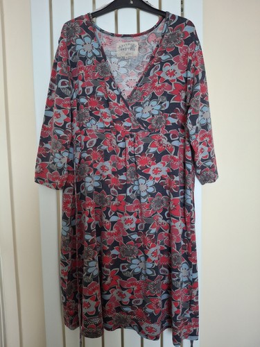 Mantaray floral cross - mantaray,