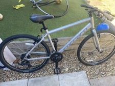 Carrera Parva Women’s Hybrid Bike Medium 18” Hardly Used, Excellent Cond