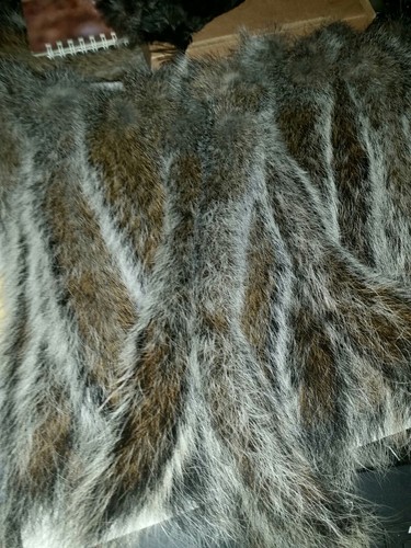 Grey squirrel tail - tail, red
