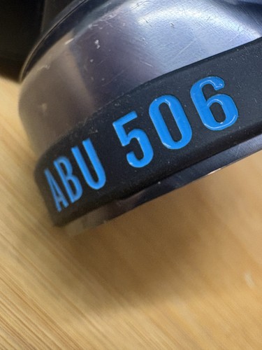 Abu 506 closed face reel - closed,