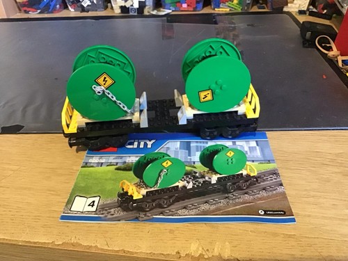 Lego cargo train 60052 - train, cable