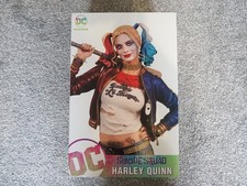 DC COLLECTIBLES HARLEY QUINN