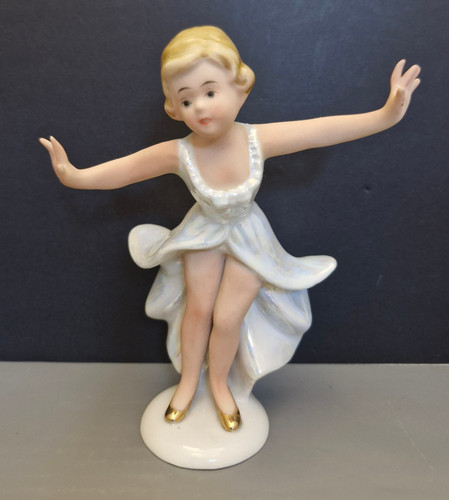 Porcelain figurine 1950s - figurine,,