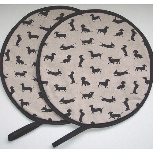 Aga hob lid covers dachshunds - aga,