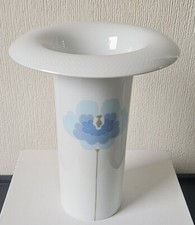 Large White Vase Blue Flower designed by Tapio Wirkalla Rosenthal Studio Line
