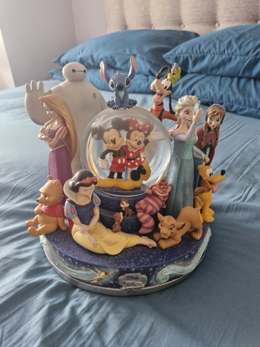 Disney store 30th - disney,