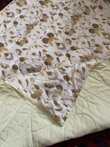 Vintage 1970s floral eiderdown - vintage,