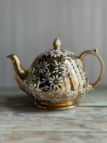 Vintage sadler gold - vintage, teapot