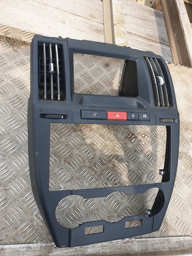 Land rover freelander - land, centre