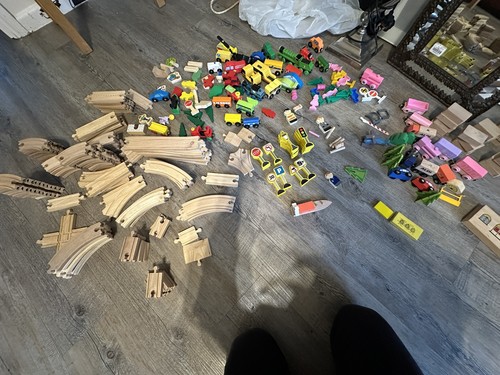 Wooden toy train - set., 219