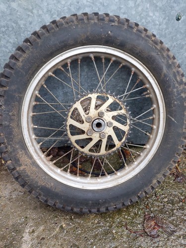 Akront inch back rear - inch,