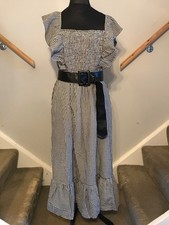 Stunning Rockabilly style