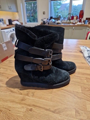 Ash black buckle - buckle, wedge