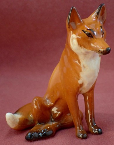 Beswick fox seated - fox, arthur