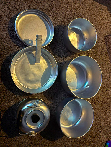 6pc vintage aluminum - , nesting