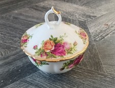 Royal Albert Old Country Roses