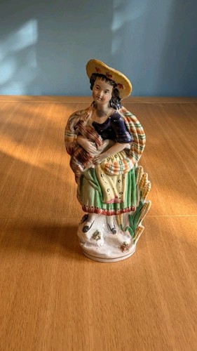 Rare antique staffordshire - antique,
