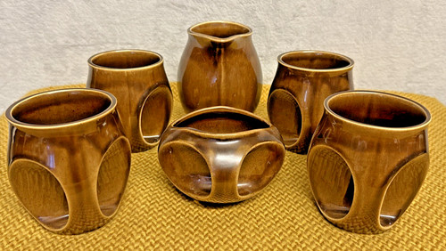 Holkham pottery owl eye brown - pottery,