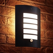 Auraglow Dusk Till Dawn Daylight PIR Motion Detection Sensor Outdoor Wall Light