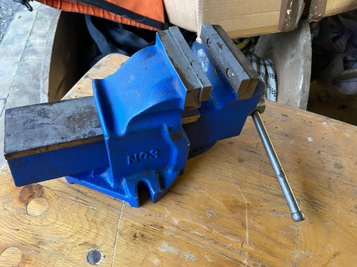 Irwin record bench vice 4 - 3,