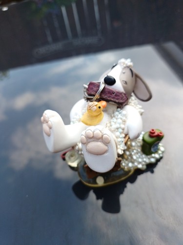 Lost dog collectables fleas - dog, no