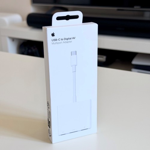 New boxed apple - apple, usb-c