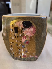 GUSTAV KLIMT THE KISS GOEGEL