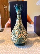 MOORCROFT Pottery Vase '