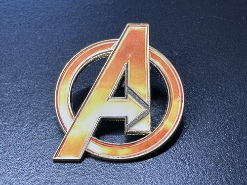 Avengers gold toned logo - gold-toned,