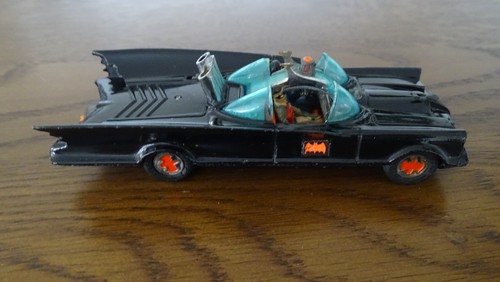 Corgi toys 267 batmobile - 267,