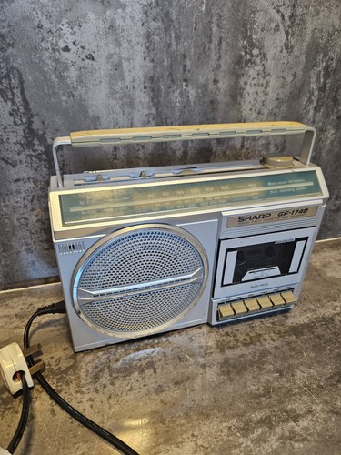Sharp 1740e band portable - sharp, 3