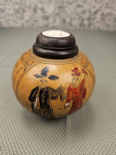 Chinese carved gourd cricket