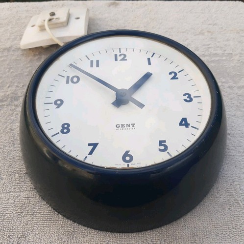 Small vintage wall - small, clock