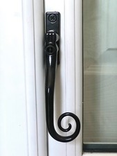 Monkey Tail Espag uPVC Window