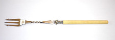 ANTIQUE TOASTING PICKLE FORK