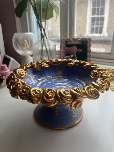 Mary rose young cake stand - young, stand/