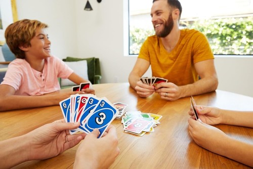 Mattel wild uno card game - uno, 112