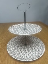 Were Royal Tudor Barker bros