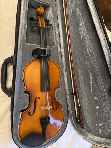 Opus violin with case and - 1/2,