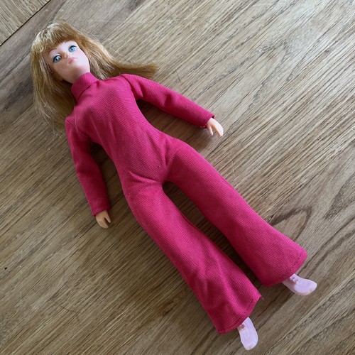 Dollikin palitoy action girl - palitoy,